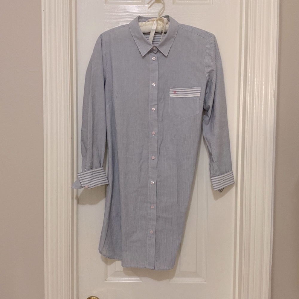 Victoria’s Secret Long Button Down Shirt with Accent Cuffs, Size Medium